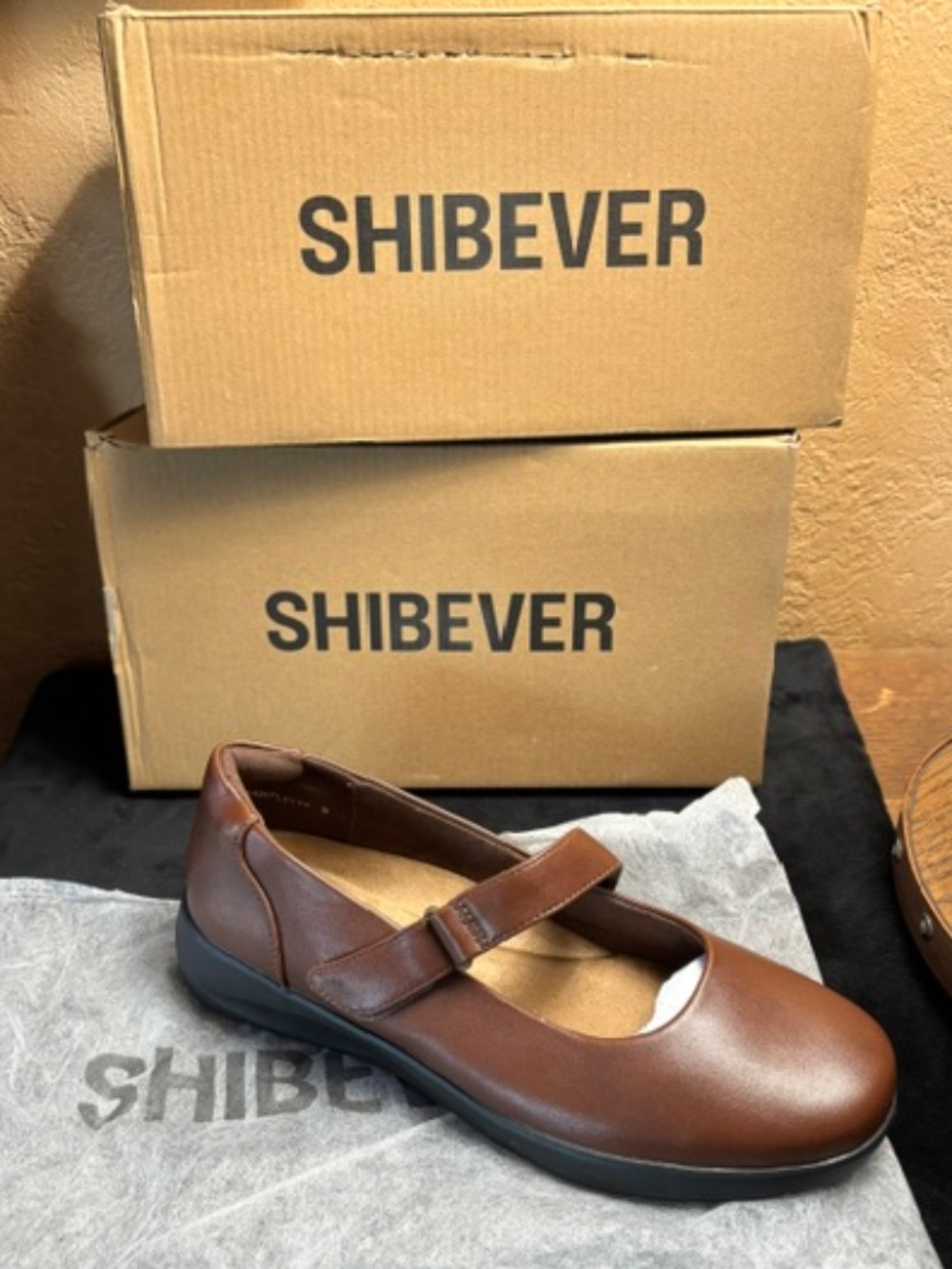 Shibever  (NWT-in orig box)  Mary Jane shoes (2 sizes available)-NEW